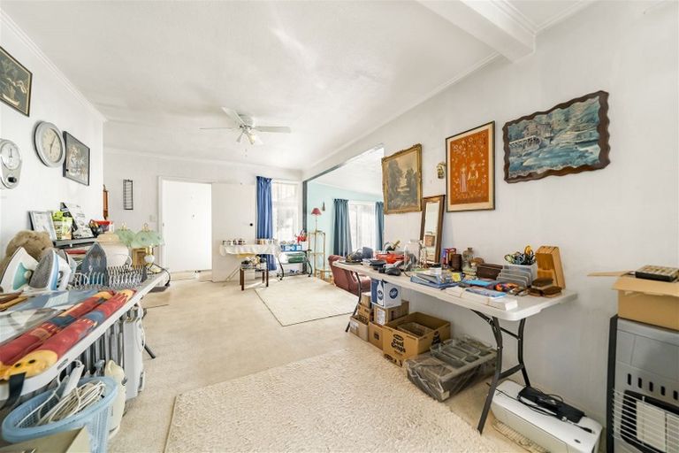 Photo of property in 20 Robertson Street, Elderslea, Upper Hutt, 5018