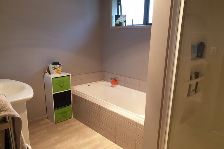 Photo of property in 54c Lorne Street, Melville, Hamilton, 3206