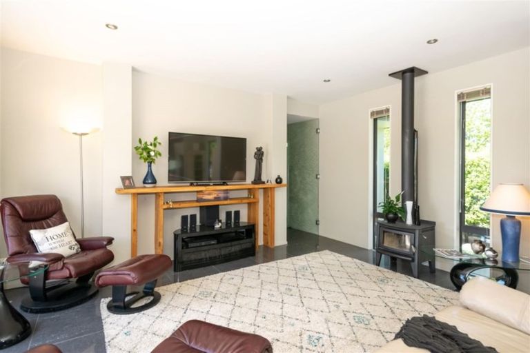 Photo of property in 16 Hammerichs Road, Rapaura, Blenheim, 7272