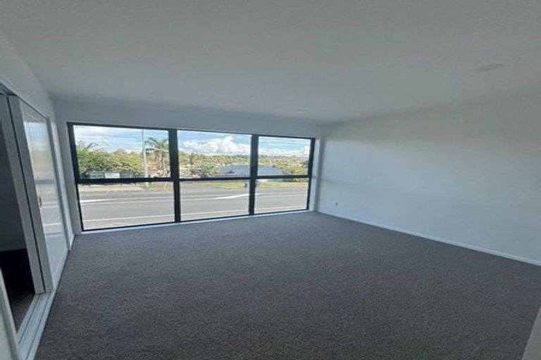 Photo of property in 3/800 Chapel Road, Northpark, Auckland, 2016