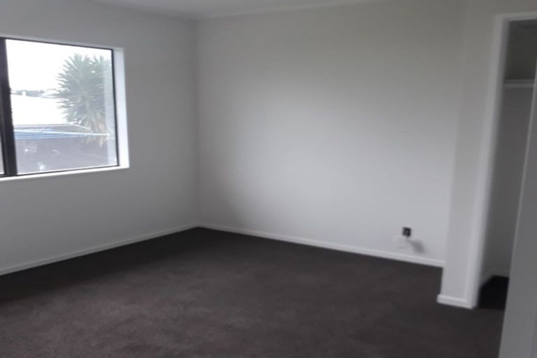 Photo of property in 21 Churchill Terrace, Waiuku, 2123