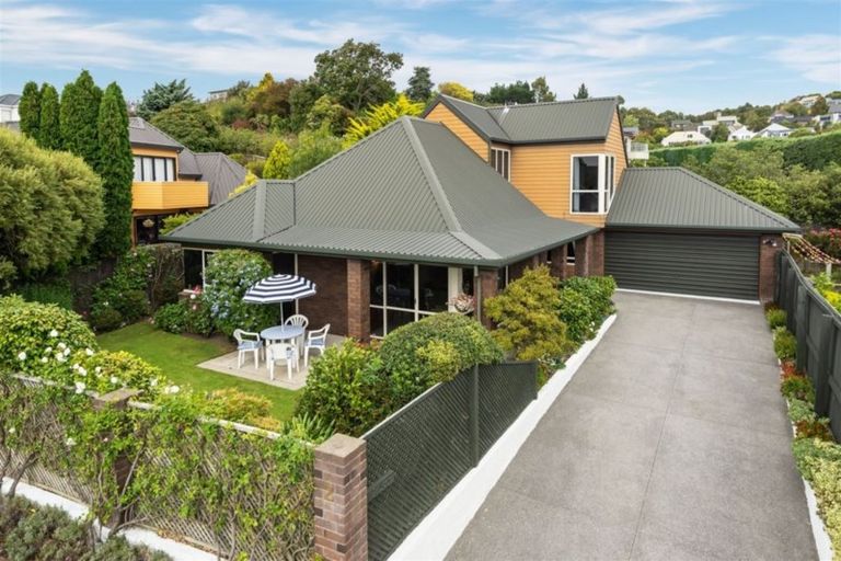 Photo of property in 2 Pentonville Close, Westmorland, Christchurch, 8025