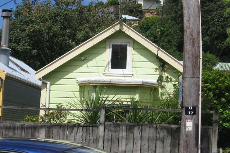Photo of property in 127 Aro Street, Aro Valley, Wellington, 6021