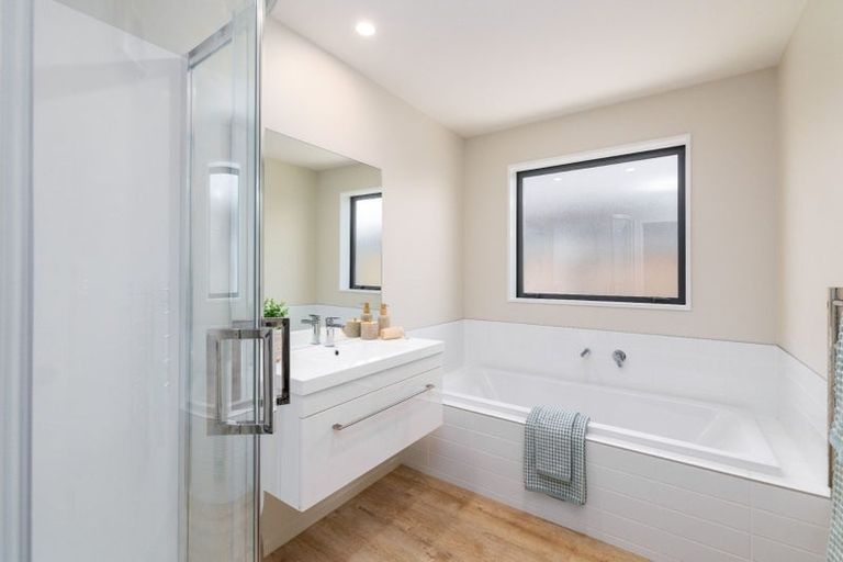 Photo of property in 5 Ruston Lane, Halswell, Christchurch, 8025