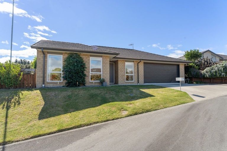 Photo of property in 71 Waterstone Avenue, Paraparaumu, 5032