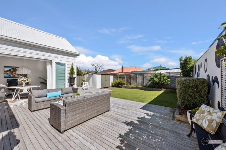 Photo of property in 35 Buick Street, Petone, Lower Hutt, 5012