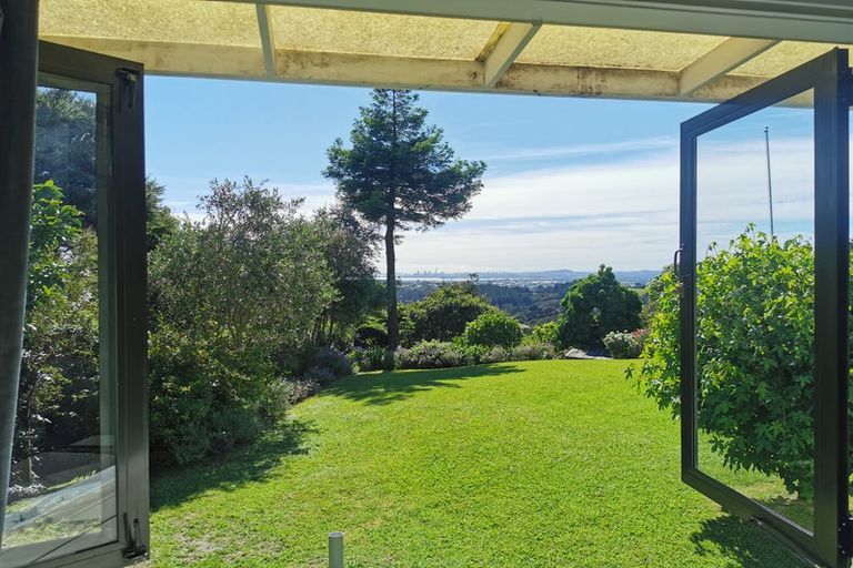 Photo of property in 55 Crows Road, Swanson, Auckland, 0614