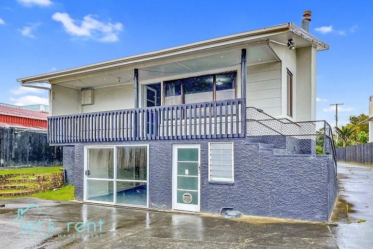 Photo of property in 52 Rosella Road, Mangere East, Auckland, 2024