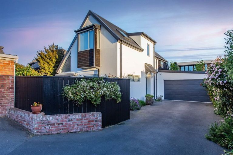 Photo of property in 2/64 Merivale Lane, Merivale, Christchurch, 8014