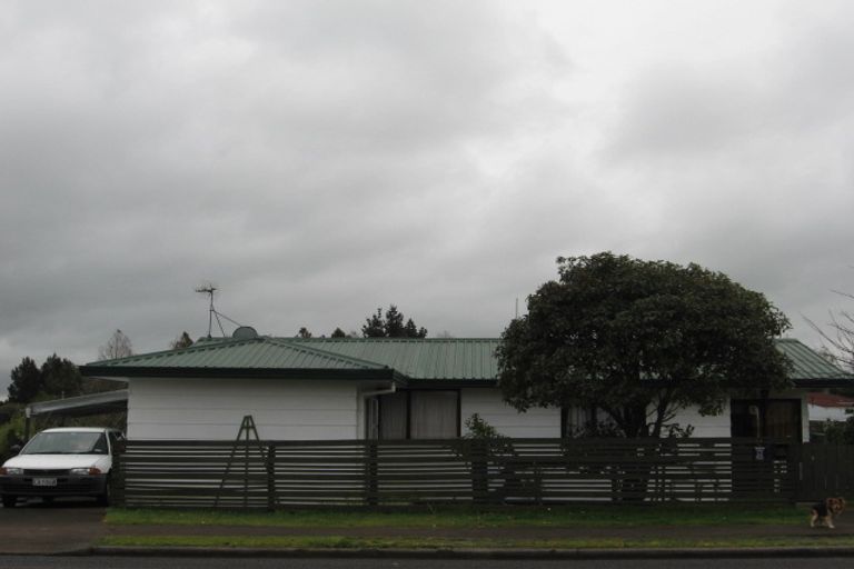 Photo of property in 1/53 Redcrest Avenue, Red Hill, Papakura, 2110