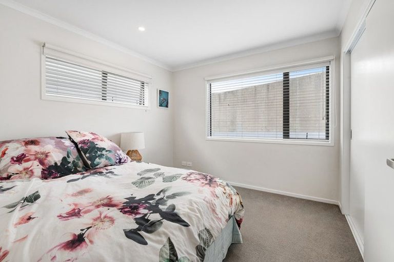 Photo of property in 12 Mata Lane, Stanmore Bay, Whangaparaoa, 0932