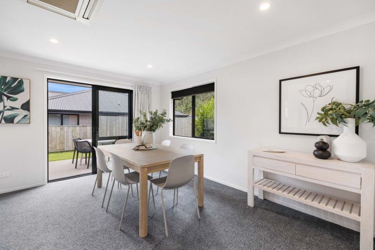 Photo of property in 25 Pakanga Grove, Pyes Pa, Tauranga, 3112