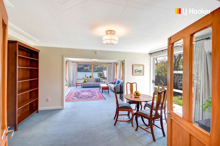 Photo of property in 15 Bayne Terrace, Macandrew Bay, Dunedin, 9014