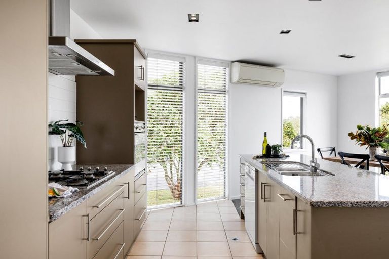 Photo of property in 21 Radnor Street, Hamilton Central, Hamilton, 3204