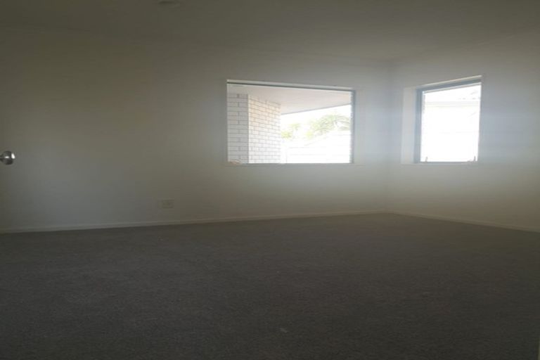 Photo of property in 5a Inagh Close, Dannemora, Auckland, 2016