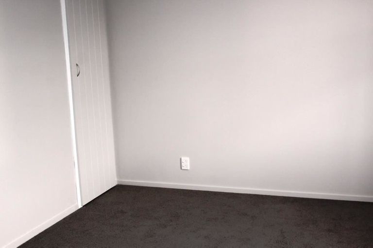 Photo of property in 52 Wesley Street, South Dunedin, Dunedin, 9012