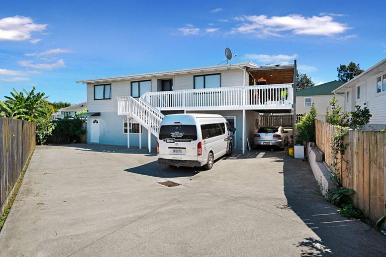 Photo of property in 119 Universal Drive, Henderson, Auckland, 0610