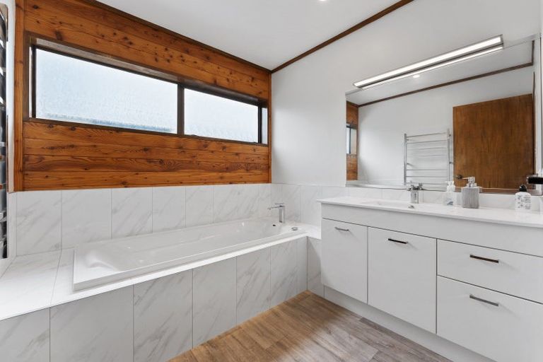 Photo of property in 29 Moyne Avenue, Milson, Palmerston North, 4414