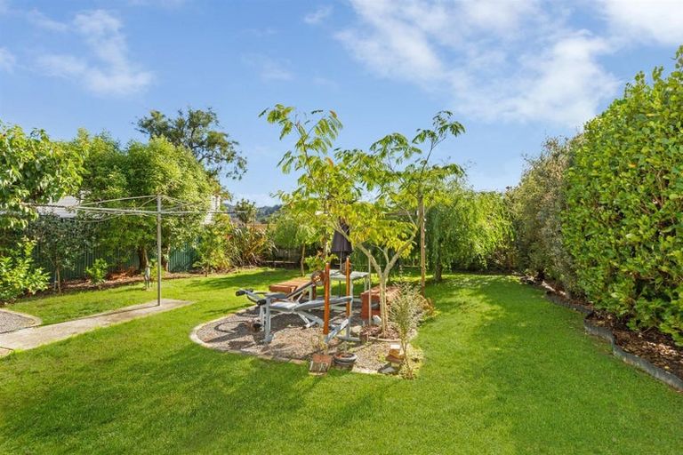 Photo of property in 96a Wainuiomata Road, Wainuiomata, Lower Hutt, 5014