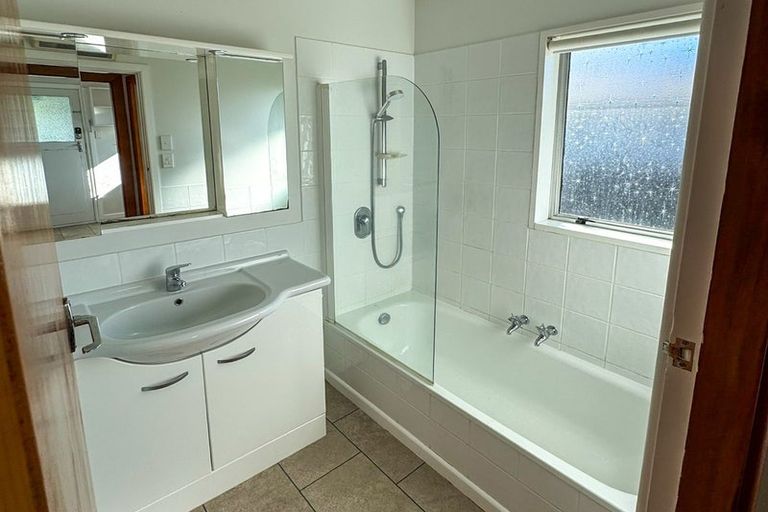 Photo of property in 10b Karlaw Place, Parklands, Christchurch, 8083