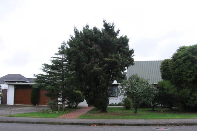 Photo of property in 27 Belvedere Avenue, Waikanae, 5036