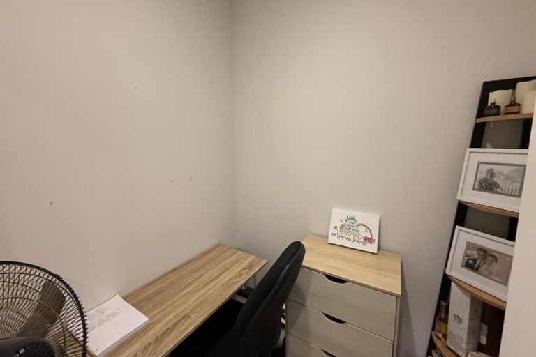 Photo of property in Rf202b, 25/18 Hewlett Road, Massey, Auckland, 0614