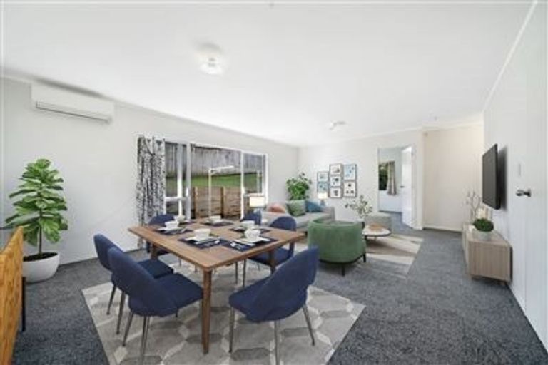 Photo of property in 23 Central Park Drive, Te Atatu South, Auckland, 0610