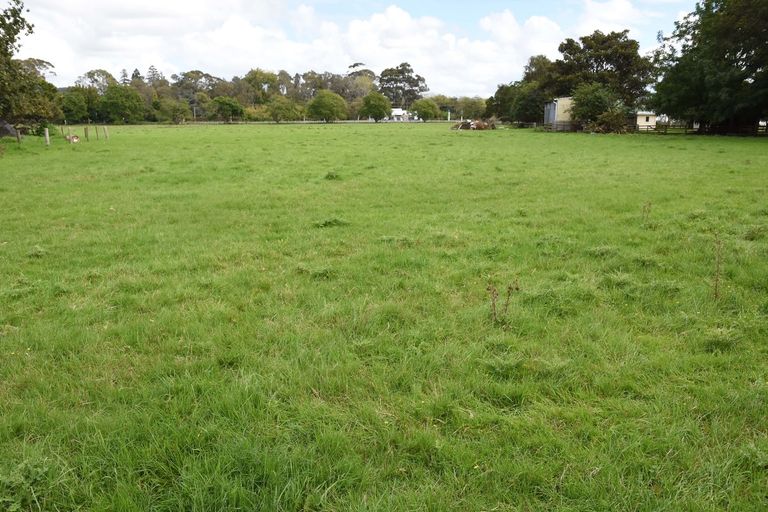 Photo of property in 735 Wharerata Road, Manutuke, 4072