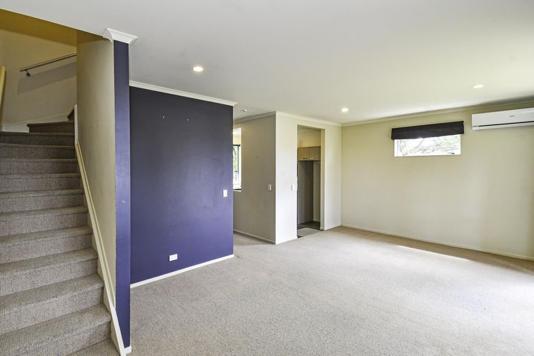 Photo of property in 17a Oakland Avenue, Papatoetoe, Auckland, 2025