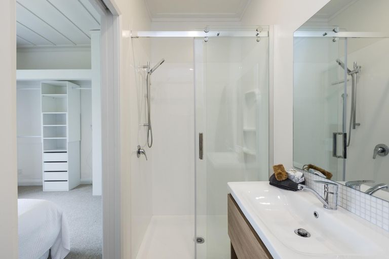 Photo of property in 31 Frederick Street, Terrace End, Palmerston North, 4410