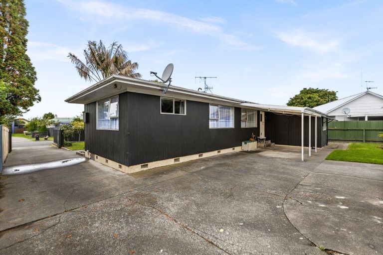 Photo of property in 56 Wynyard Crescent, Tamatea, Napier, 4112