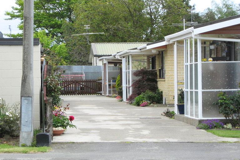 Photo of property in 60c Blackett Street, Rangiora, 7400