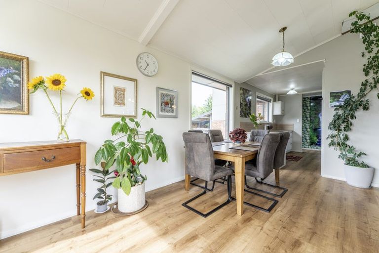 Photo of property in 12 Hillview Place, Pleasant Point, 7903