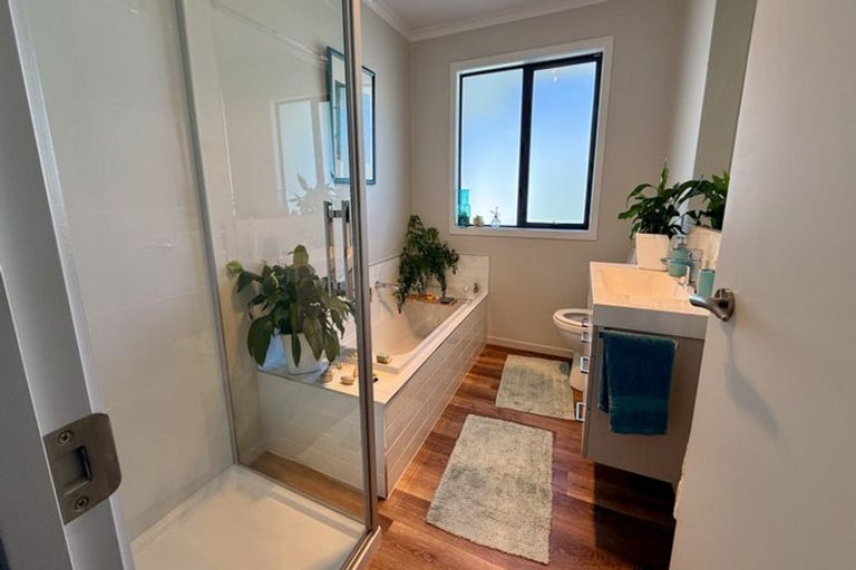 Photo of property in 3 Huntaway Close, Stoke, Nelson, 7011