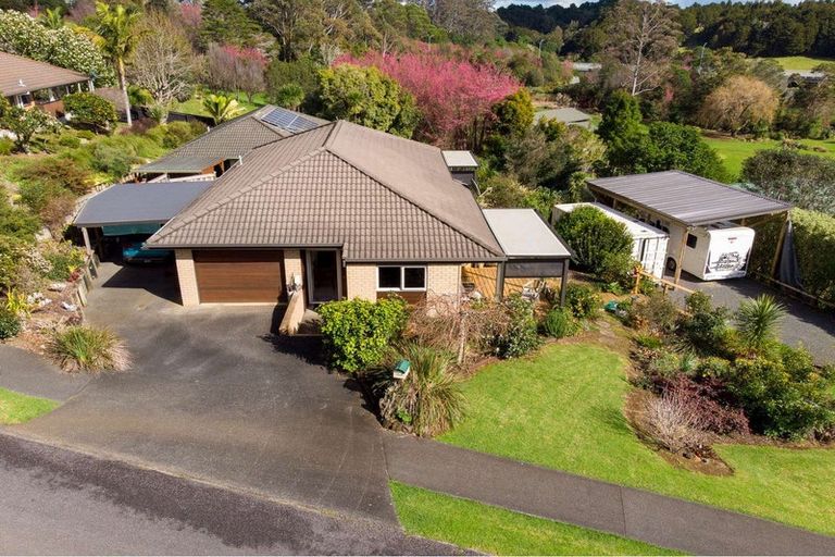 Photo of property in 19b Peacock Garden Drive, Kerikeri, 0230