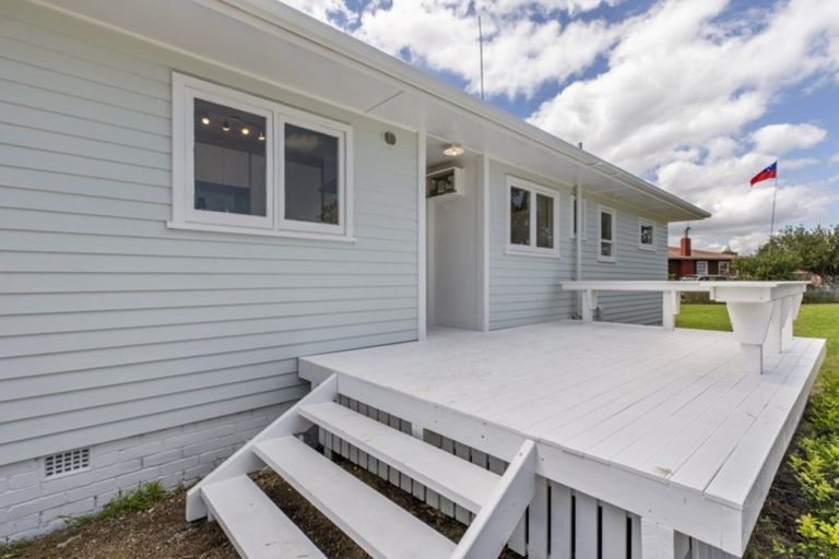 Photo of property in 16 Celia Place, Mangere East, Auckland, 2024