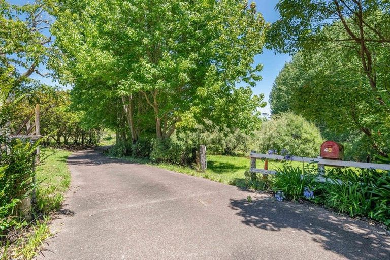 Photo of property in 48 Pomona Road, Kumeu, 0891