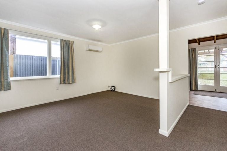 Photo of property in 96 Nursery Road, Phillipstown, Christchurch, 8011