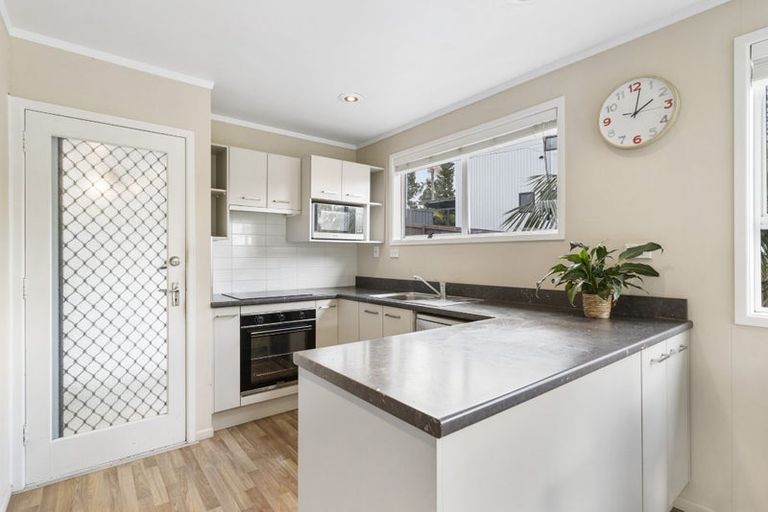 Photo of property in 1/25 Imogene Way, Half Moon Bay, Auckland, 2012