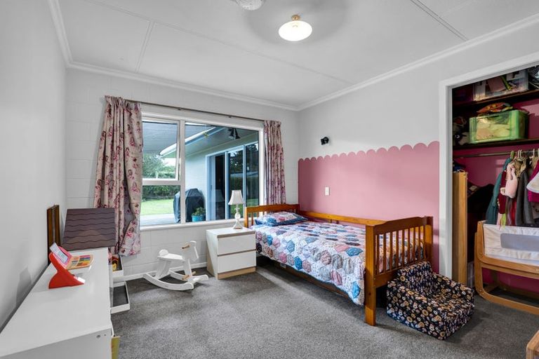 Photo of property in 5 Dunn Street, Egmont Village, 4372