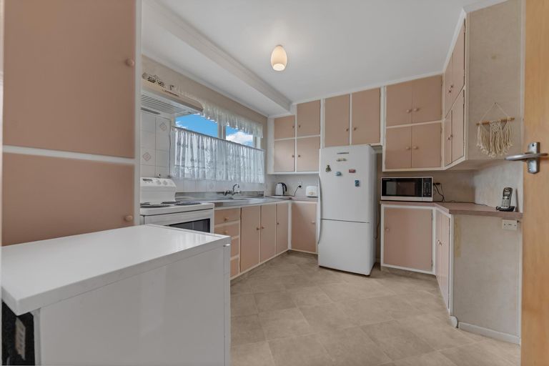 Photo of property in 5 Orpheus Place, Papakura, 2110