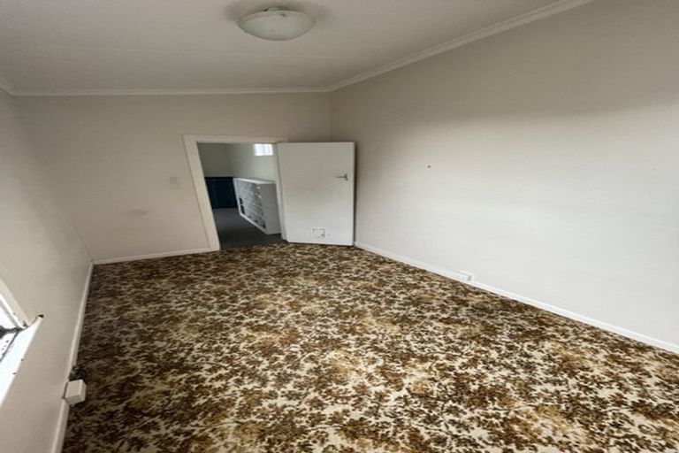 Photo of property in 28 Macdonald Crescent, Te Aro, Wellington, 6011