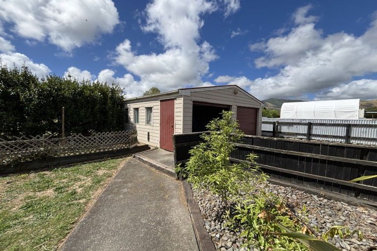 Photo of property in 36 Karaka Street, Tokomaru, Palmerston North, 4474