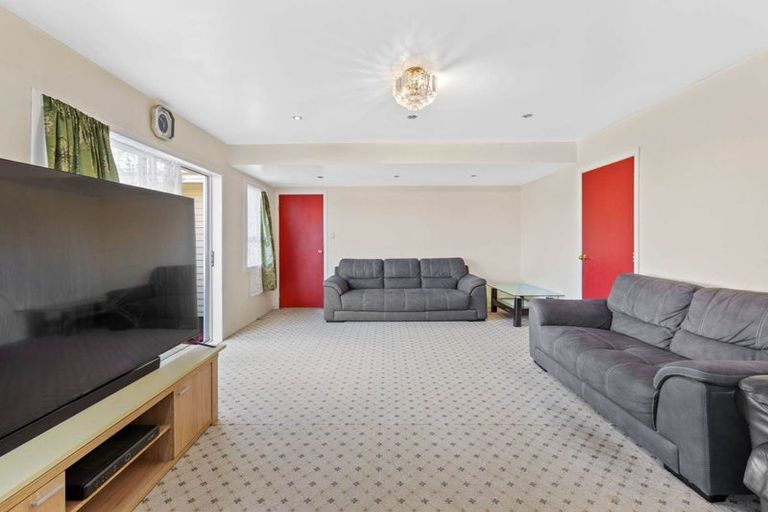 Photo of property in 12 Ivon Road, Otara, Auckland, 2023
