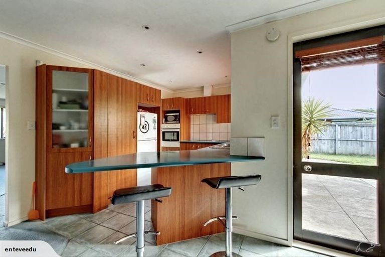 Photo of property in 78 Bluebird Crescent, Unsworth Heights, Auckland, 0632