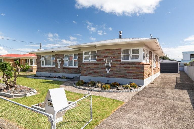 Photo of property in 205 Moanataiari Street, Thames, 3500