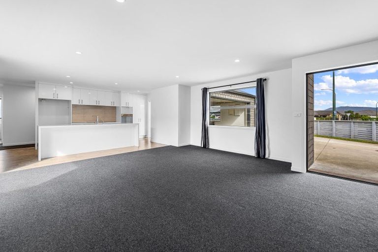 Photo of property in 2 Cupples Street, Papamoa Beach, Papamoa, 3118