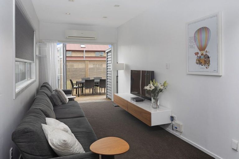 Photo of property in 33 Frank Street, Papanui, Christchurch, 8053