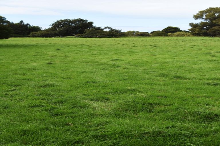 Photo of property in 735 Wharerata Road, Manutuke, 4072