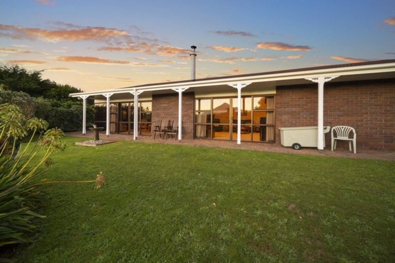 Photo of property in 73 Cressida Avenue, Stratford, 4332